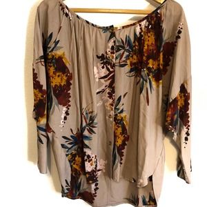 THE ODELLS by Anthropologie floral, buttoned blouse. Size Medium.